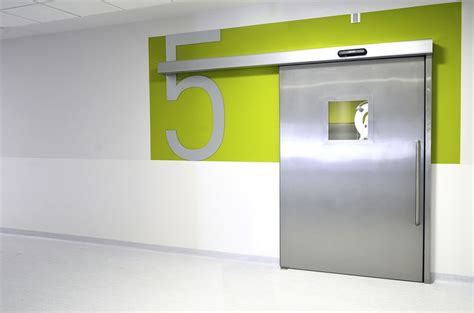 Sliding doors: The right type of door for your construction project? | GEZE