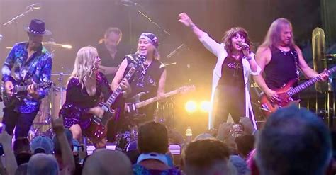 Barracuda at the Genesis Theatre, Genesis Theatre, Delta, 6 February ...