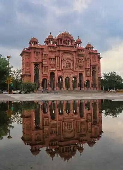 Top 16 Famous Temples in Rajasthan You Must Visit