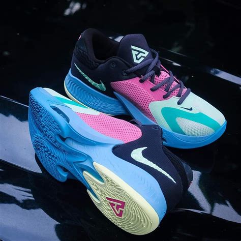 GIANNIS FREAK 4 THE UNKNOWN, Men's Fashion, Footwear, Sneakers on Carousell