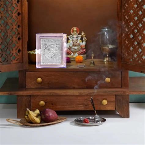 Pure Silver Shree Yantra – Parth Vastu Store