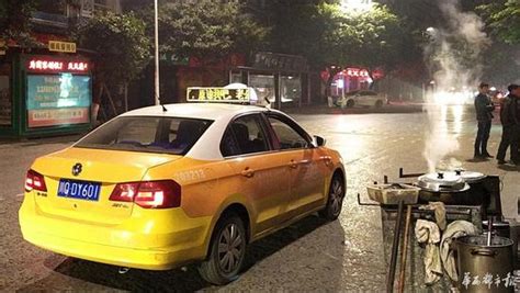 男子3万元承包出租车顶灯广告跟老婆道歉(图)|出租车|道歉_新浪新闻