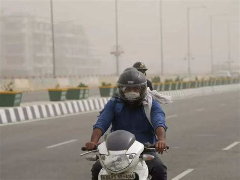 Delhi dust storm: Dust storm sweeps Delhi: How are they created ...