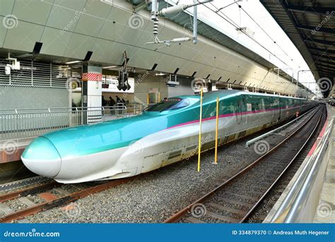High Speed Train Japan Shinkansen in Tokio Main Station Editorial Image ...