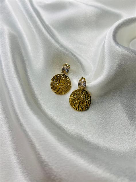 Textured Gold Drop Earrings – Nivoura jewels
