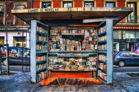 reading kiosk design