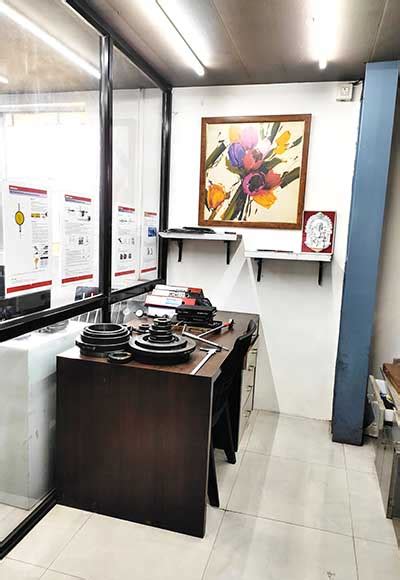 Machine Shop 的图像结果