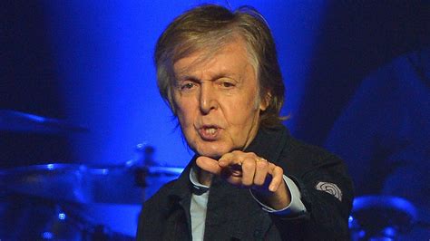 Paul McCartney to Headline Glastonbury 2020 | Pitchfork