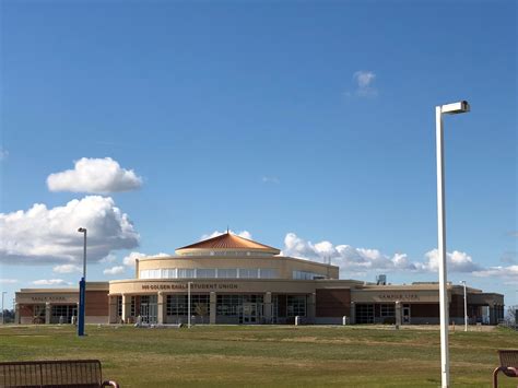 West Hills College Lemoore Employees, Location, Alumni | LinkedIn