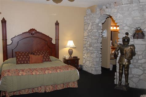 Themed Jacuzzi Suite at Stone Castle Hotel, Branson, Missouri