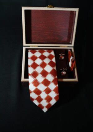 Pasapalli Checks Tie – Atulyakarigari