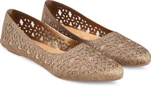 jm looks Girls Slip-on Flats Price in India - Buy jm looks Girls Slip ...