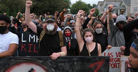 Breonna Taylor case: Protests erupt after white police officers cleared ...