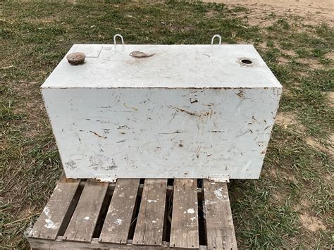100 Gal Fuel Tank | Agriculture | BigIron