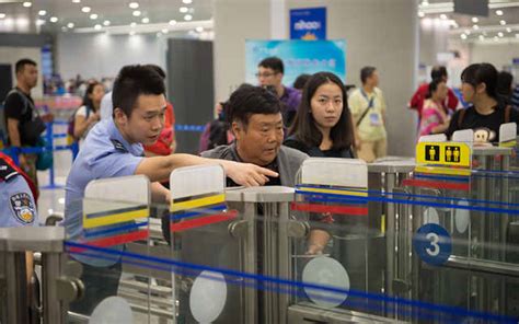 沪144小时过境免签“满月” 2000余名外籍旅客享受新政-新闻中心-温州网