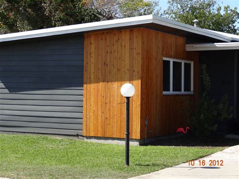 Modern Vertical Cedar Siding for a Stylish Exterior
