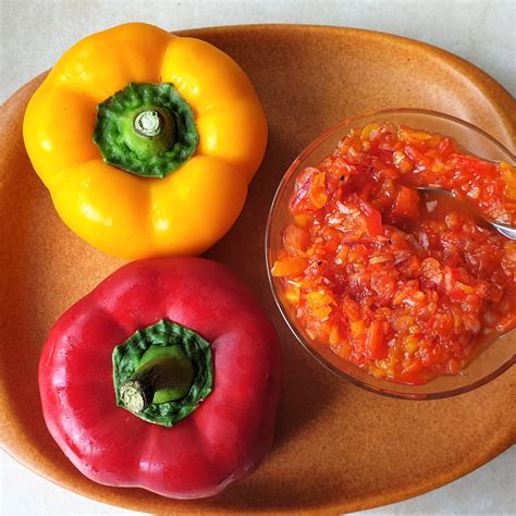 Easy sweet pepper relish - no cooking required - Foodle Club