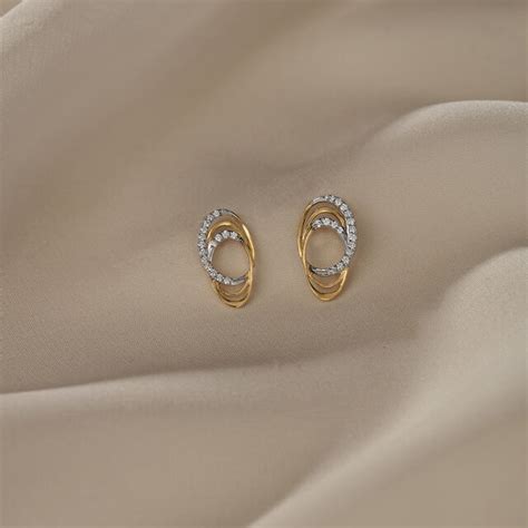 Whispering Wind 14 Kt Gold & Diamond Stud Earrings