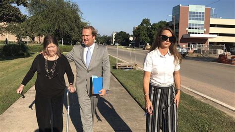 SUN HERALD | Editorial: We all could do more to help the homeless ...