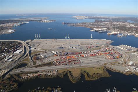 Skanska to rebuild U.S. Port for offshore wind energy | windfair
