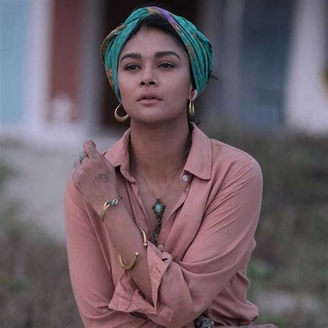 Sakshi Pradhan TV Actress, Model & Travel Host – Personalized Video ...