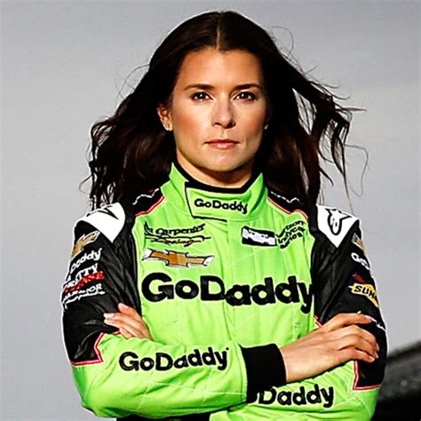 12 Best Race Car Drivers In The World - Players Bio