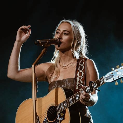 Ashley Cooke Wiki Husband Net Worth Age Height Bio | Everything you ...