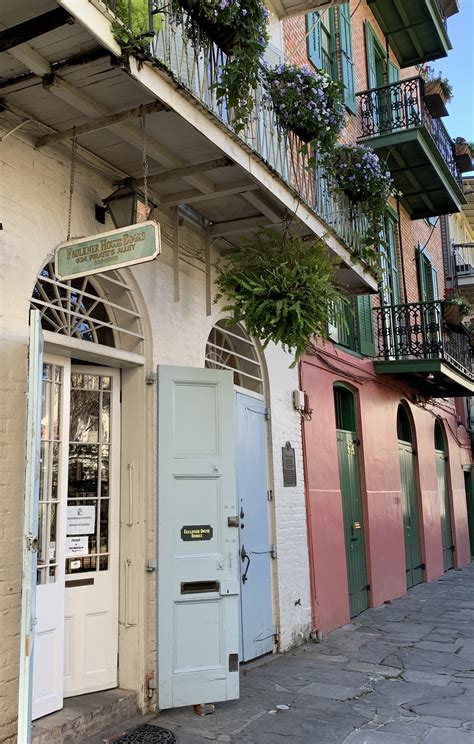 Bookstore Bucket List — Read Far & Wide