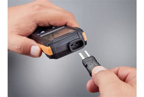 testo 925 – Temperature measuring instrument for TC Type K with App ...