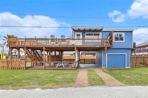 Surfside Beach, Texas Vacation Rentals, Beach House Rentals | Vacasa