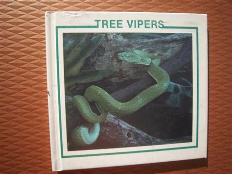 Snake Discovery Library Set II (Anacondas, Coral Snakes, Kingsnakes ...