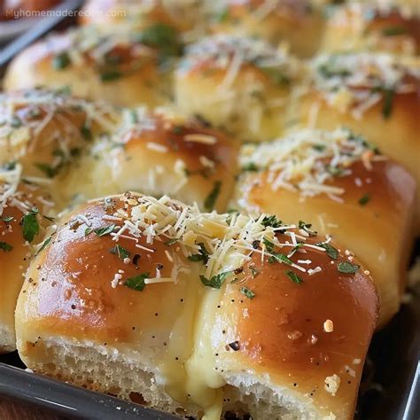 Delicious Hawaiian Roll Garlic Bread | Easy Garlic Bread Recipe - My ...