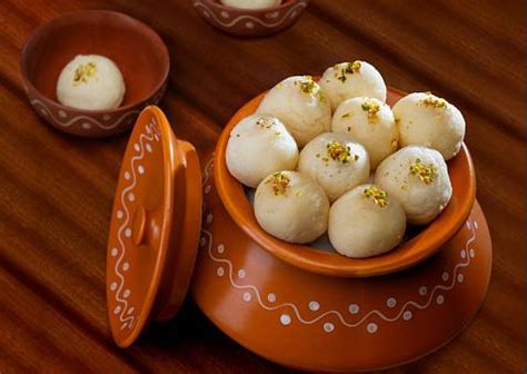 Noboborsho 1430 Celebrations: পয়লা বৈশাখ, বিহু থেকে বৈশাখী! নববর্ষ ...