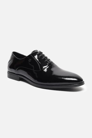 Van Heusen Casual Shoes, Van Heusen Black Unicorn Shoes Formal Shoe for ...