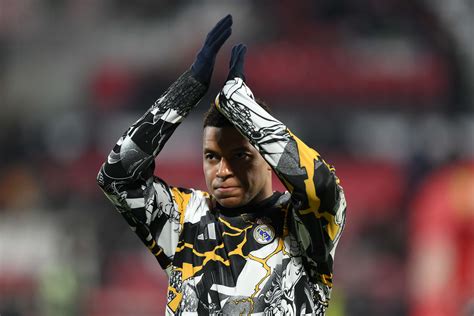 Photo: Why Kylian Mbappé's Real Madrid opener was disallowed vs Girona - Get Spanish Football News