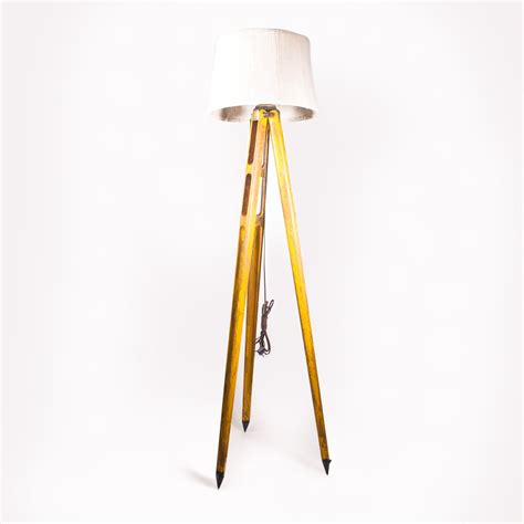 Vintage Tripod Floor Lamp – Bon Bon