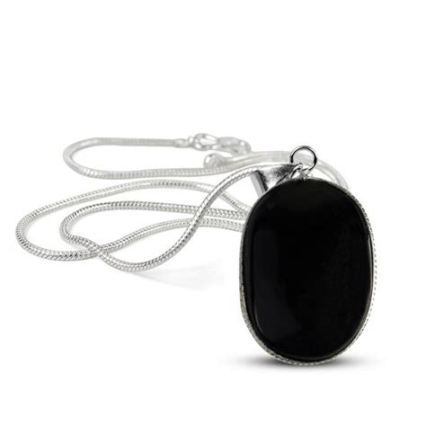 Black Tourmaline Oval Shape Pendant with Chain – Reiki Crystal Products LLP