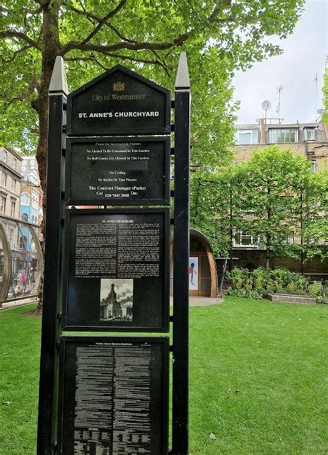St Anne's Churchyard Gardens - London