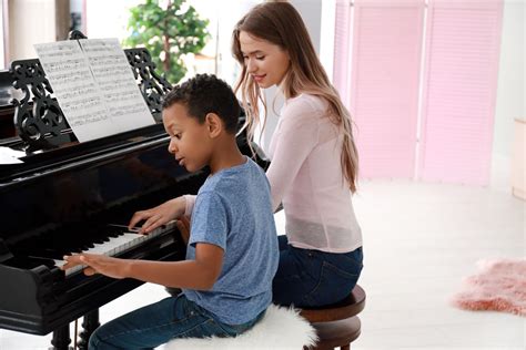 What Age To Start Piano Lessons | Audiolover
