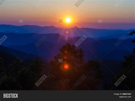 Early Morning Sunrise Image & Photo (Free Trial) | Bigstock