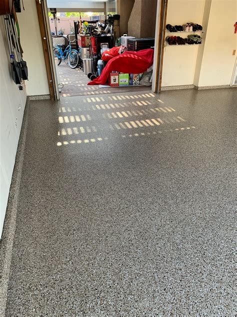 Best Epoxy Garage Floor Coating Contractors in Riverside, CA - Epoxy Time