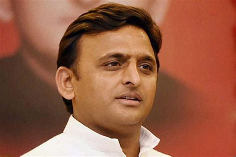 UP floods, Gorakhpur tragedy galvanises opposition SP into action