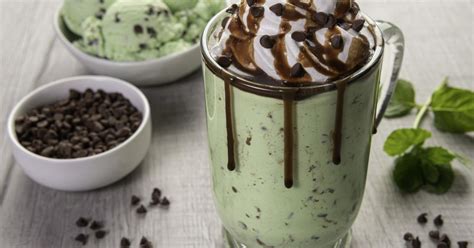 Batido de Menta con Trocitos de Chocolate | Very Best Baking