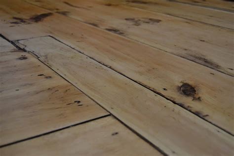 Refinishing Old Pine Wood Floors | Floor Roma