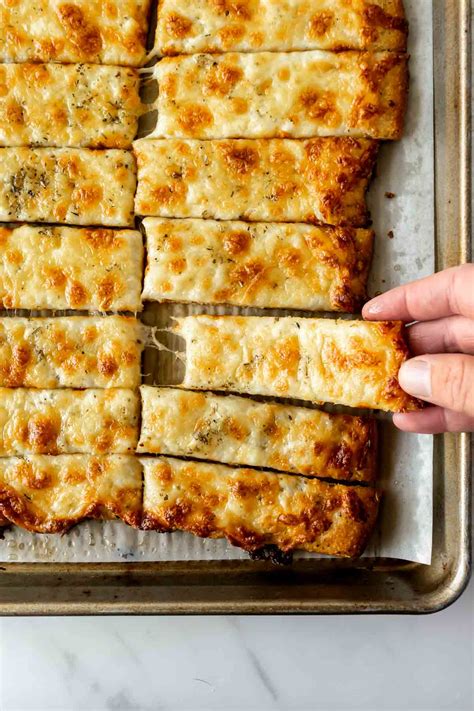 Cheesy Breadsticks - Simple Everyday Recipes
