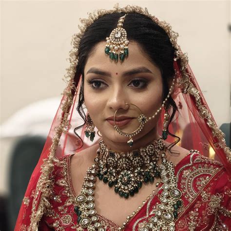 Best Bridal Makeup Artist | Lakme Salon