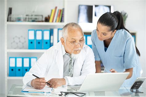 Computer Search 的图像结果