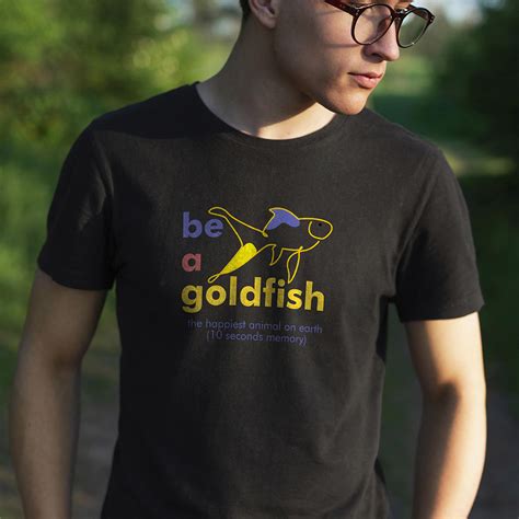 Camiseta Be a Goldfish