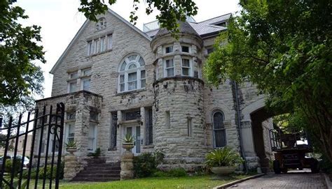 Castles In Texas: 6 Mind Blowing Pieces Of History In Texas!