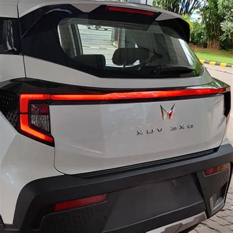 XUV 3XO Rear Connecting Middle Tail Lamp Price Online